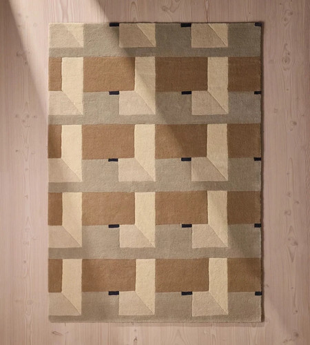 Hand tufted wool - rug, ft