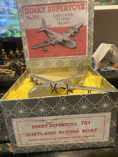 Dinky aircraft supertoy short - aircraft,