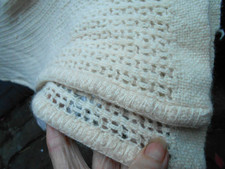 BLANKET CELAIRIC ALL WOOL VINTAGE CELLULAR CREAM SINGLE BED WARM light