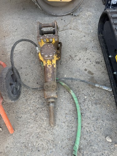 Breaker attachment for - for, mini