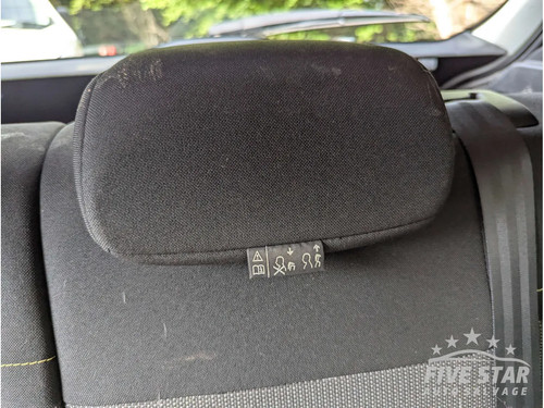 Citroen rear seat - rear, head