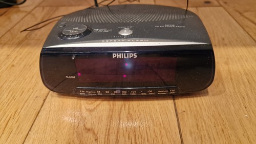 Phillips audio dock radio - audio,