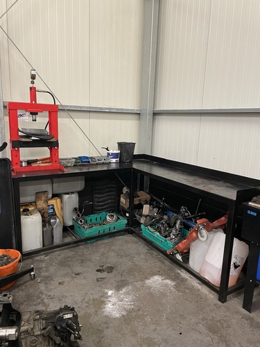Metal bench workshop shape - metal,