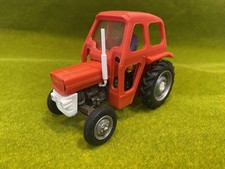 Britains Massey Ferguson 135