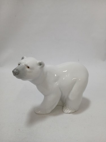 Lladro small polar - small,