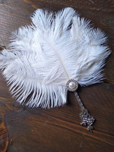 Ivory 20s wedding handheld - ivory,