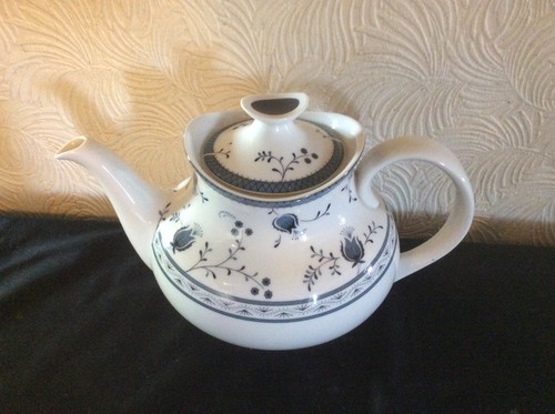 Royal doulton cambridge - royal,