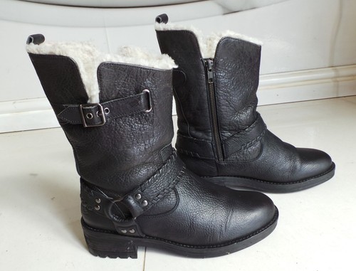 Superdry real leather calf