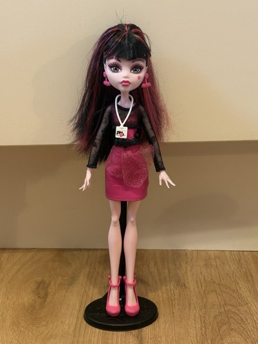 Monster high draculaura - draculaura, music
