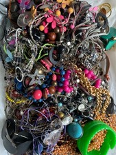 1.95kg Mixed Broken Jewellery