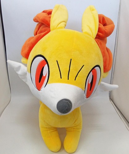 Pokemon center fennekin plush - fennekin,