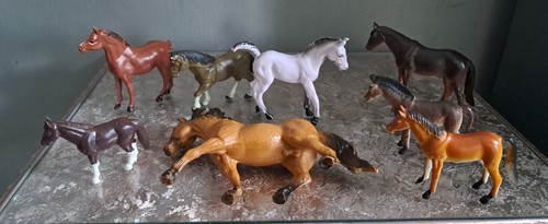 Bundle plastic toy - bundle, of