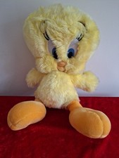 Tweety Pie Looney Tunes 18" Fluffy Yellow Bird Warner Bros Studio Store 