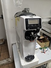 soft serve ice cream machine