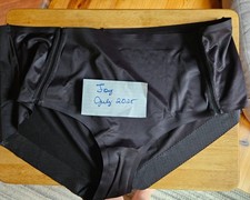 Ruby Ribbon Black Sculpting