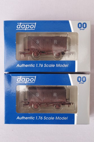Dapol plank open - x, wagons