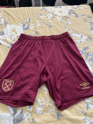 West ham umbro shorts size - west,