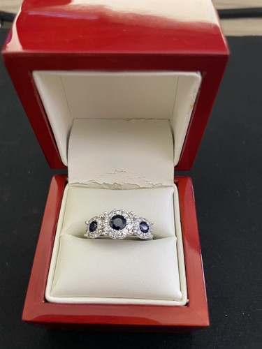 Unworn sapphire diamond - sapphire, &