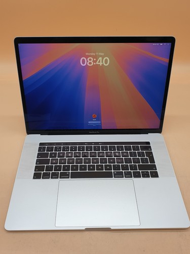 Apple macbook pro 15in - pro, 2019