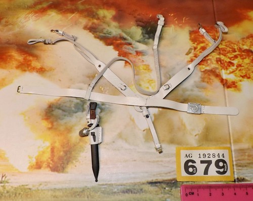 Scale wwii german white y - 1/6,
