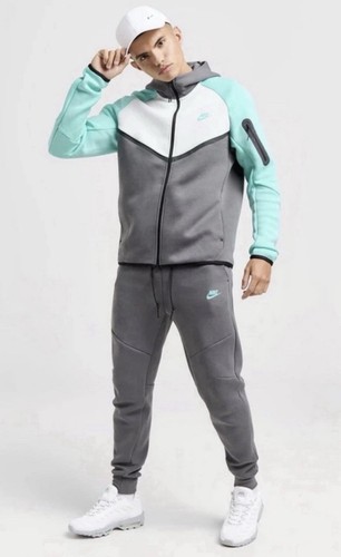 Nike tech fleece - tech, new