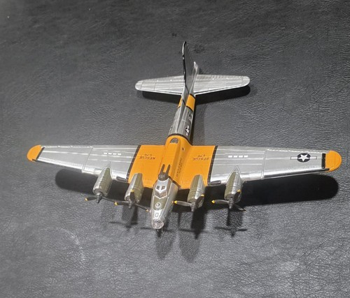 Ray sky pilot b17 - ray, army