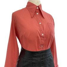 Vintage 1970s Shirt Dagger