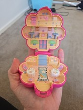 Vintage RARE Bluebird 1990 Polly Pocket Pink Flower Compact Mr. Fry's Restaurant