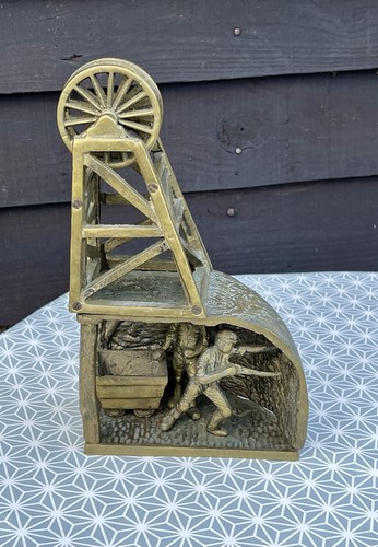 Stunning vintage heavy brass - stunning,