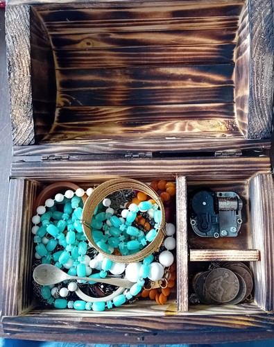 Antique vintage collectibles - vintage,