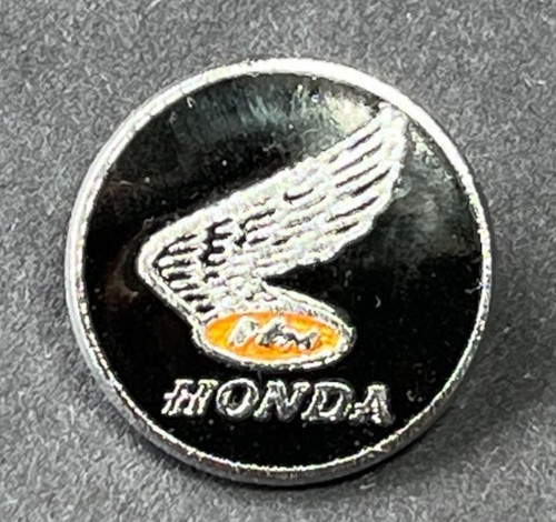 Motorcycle pin badge honda - badge,