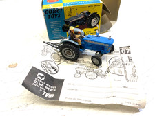 CORGI.67.FARM.1:43. FORD 5000