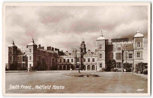 Hatfield house south front - south,