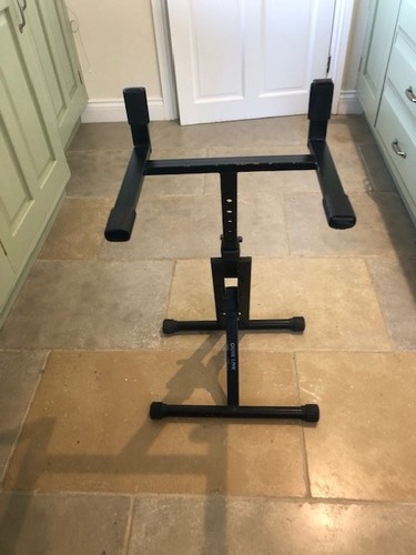 Quik lok heavy duty amp - amp, stand
