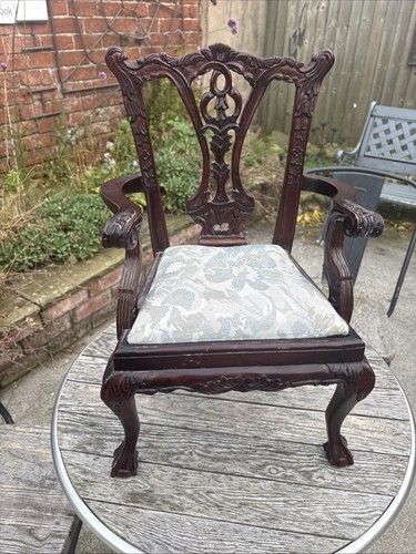 Antique style chippendale - style,