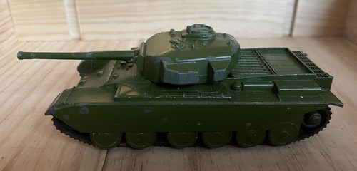 Dinky toys 651 centurion - dinky,