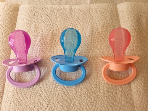 Adult pacifier pink comes - 1,