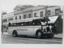 LONDON TRANSPORT BUS - GF 104