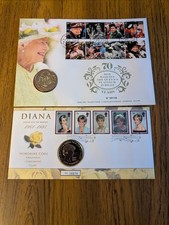 2 UK five pound £5 coins in First Day covers - 1999 2022 Diana + Queen Platinum