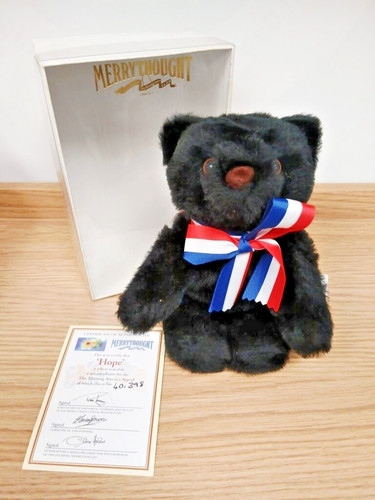 Merrythought hope teddy bear - merrythought, "hope"