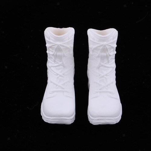 Scale policewoman shoes - 1/6,