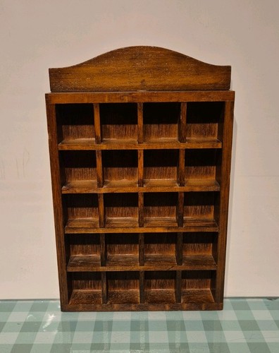 Wooden sectional display shelf - sectional,