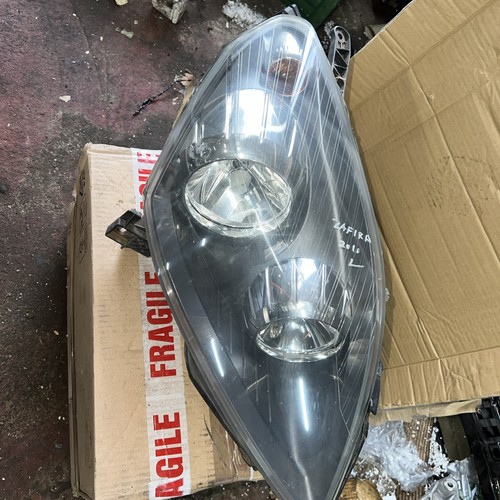 Vauxhall zafira mk2 - b,