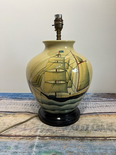 Vintage hand painted ceramic - hand,