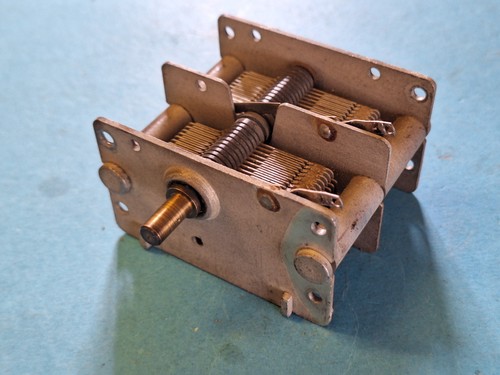 Tuning capacitor gang air - tuning, 2