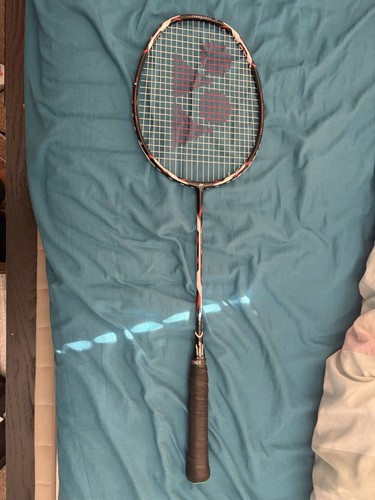 Yonex voltric badminton - voltric,