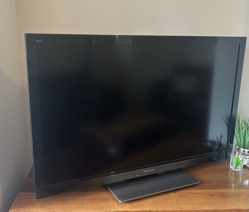 Panasonic 40inch - panasonic, tv