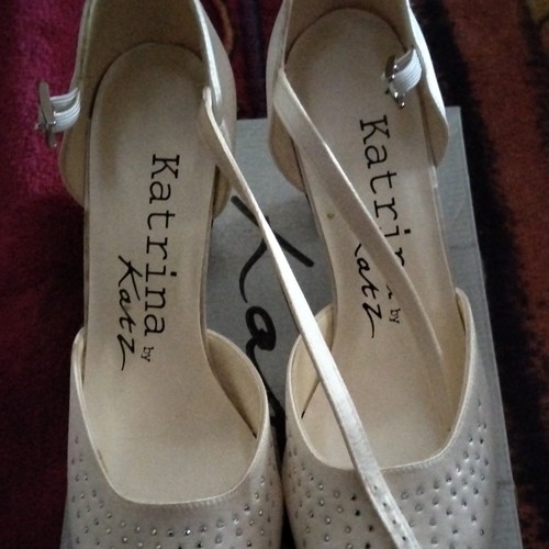 Katrina katz faith ivory satin - katrina,