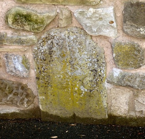 Photo 6x4 old bridge marker - old,