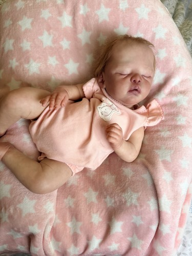 Reborn baby girl - reborn, lifelike